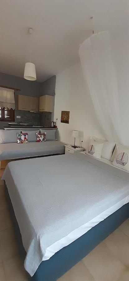 Studios Filio Sonia 2 Вурвуру Екстериор снимка
